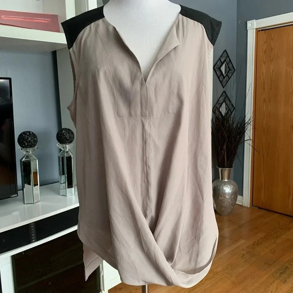 Apt 9 Sleeveless High Low Top